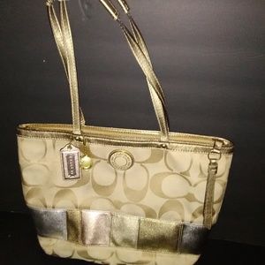 Coach tote